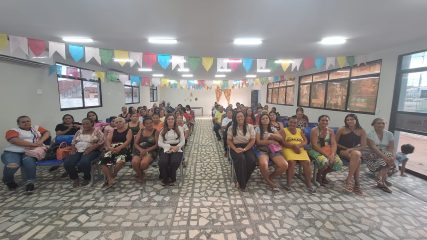 Artesãos e Doceiros