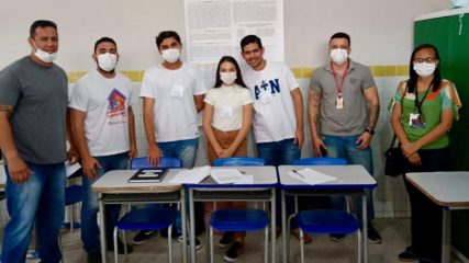 Educação (2)