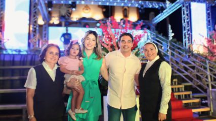 Educandário Nossa Senhora das Vitorias, em parceria com a Prefeitura Municipal do Assú, realiza espetáculo a céu aberto (1)