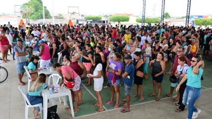 Foi iniciada hoje no Assú a entrega do peixe da Semana Santa (6)
