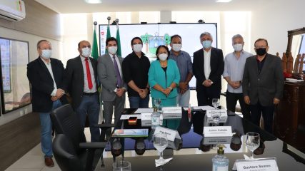 Grupo empresarial visa construção de usina de energia solar em Assú (4)