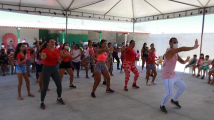 Outubro Rosa UBS Celina Araújo Bezerra promove ações de prevenção ao câncer de mama (4)