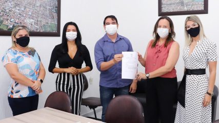 Prefeitura discute sobre destinação de sobras de vacinas contra a covid-19 em Assú
