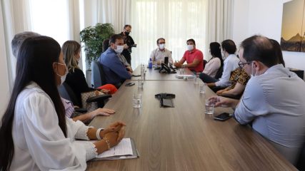 Prefeitura do Assú e DELTurismo firmam parceria para desenvolvimento econômico e turístico do município (14)