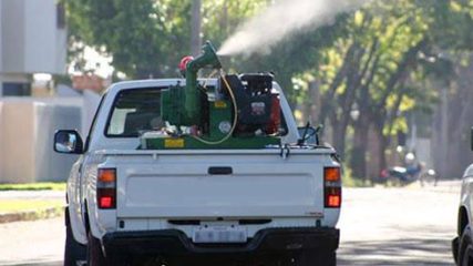 Prefeitura e Governo do Estado viabilizam Carro Fumacê para combate de doenças em Assú